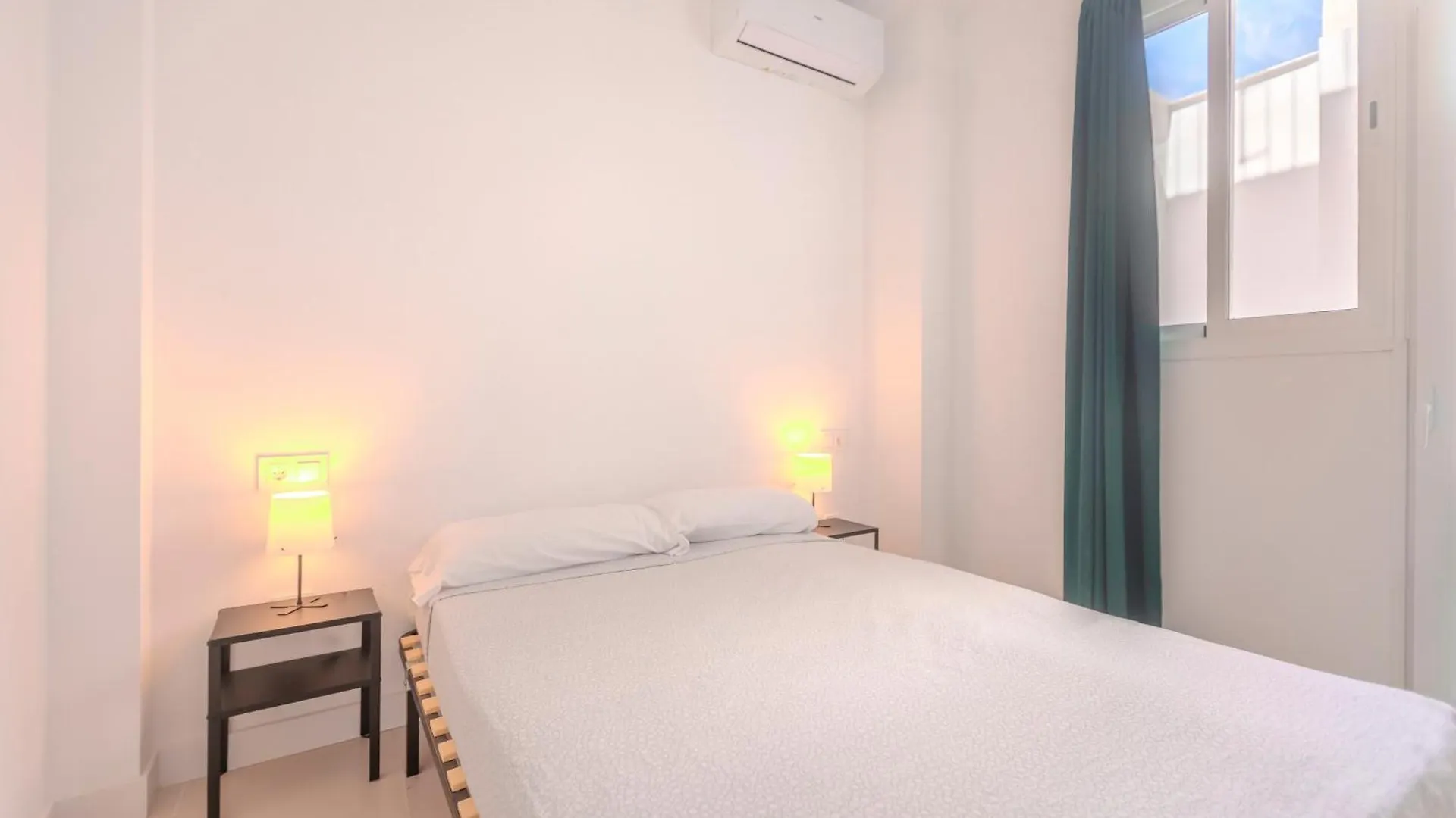 Lu&Cia Marques De Cadiz Apartment Malaga 0*,